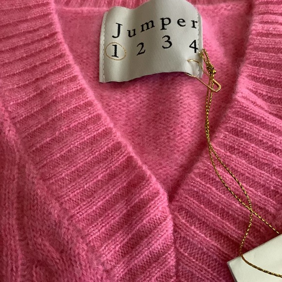 Jumper1234 Aran Cable Knit Barbie Pink Cashmere Sweater Vest S NWT $268 - Picture 10 of 12
